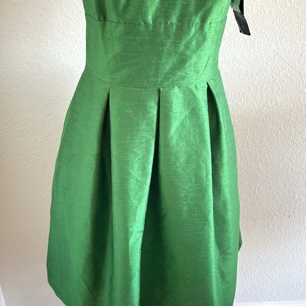 NWT Alfred Sung Dupion Halter Dress in Ivy Size 8 - Picture 4 of 10